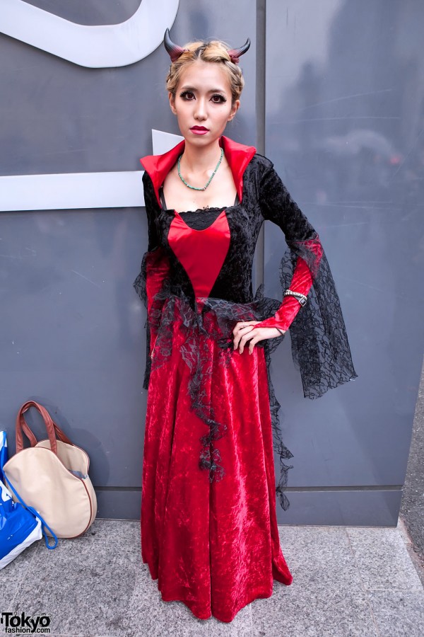 Halloween Devil Girl in Harajuku
