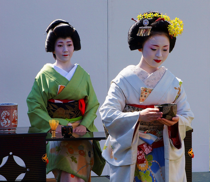 The tea ceremony/お点前(着物で集う園遊会)-37