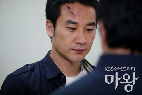 tae woong   devil photo   273 
tae woong   devil photo   ( Movies Mawang small official photos Tae woong Eom as Kang Oh Soo  ) 273 
tae woong   devil photo   Movies Mawang small official photos Tae woong Eom as Kang Oh Soo  