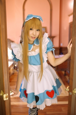 Alice In Wonderland Cosplay Alice 006
Alice In Wonderland Cosplay