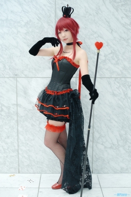 Alice In Wonderland Cosplay Queen of Heart 006
Alice In Wonderland Cosplay