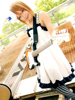 K-On! Cosplay Hirasawa Yui by Kipi 002
K-on!  Kon!  !  -