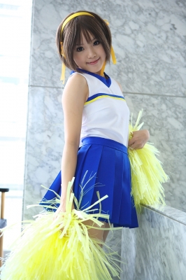 Suzumiya Haruhi cheerleader by Kipi 025
Melancholy Haruhi Suzumiya cosplay Kipi