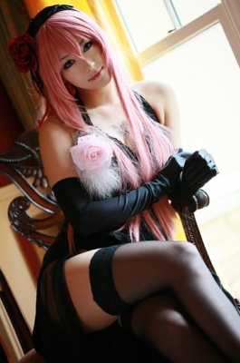 Megurune Luka Cosplay
  Megurine Luka Cosplay Vocaloid  