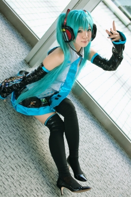 Hatsune Miku by Kousaka Yun 023
 Hatsune Miku vocaloid cosplay