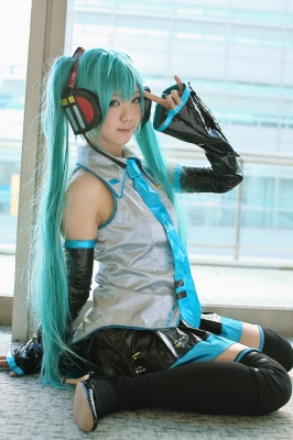 Hatsune Miku by Kousaka Yun 014
 Hatsune Miku vocaloid cosplay