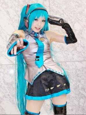 Hatsune Miku by Kipi 114
 Hatsune Miku vocaloid cosplay