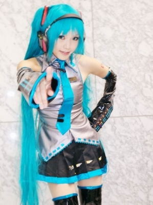 Hatsune Miku by Kipi 085
 Hatsune Miku vocaloid cosplay