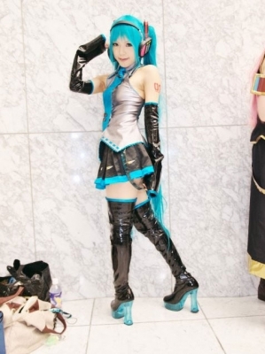 Hatsune Miku by Kipi 080
 Hatsune Miku vocaloid cosplay