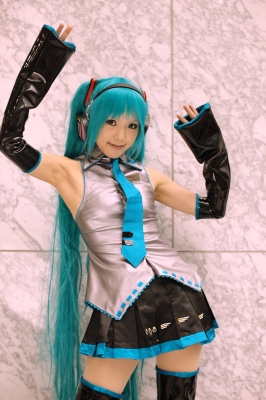 Hatsune Miku by Kipi 059
 Hatsune Miku vocaloid cosplay