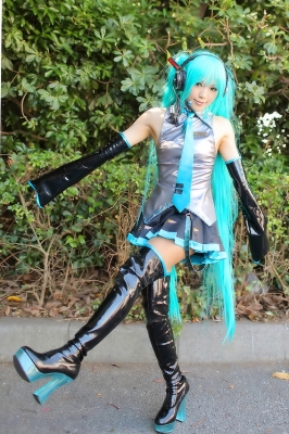 Hatsune Miku by Kipi 049
 Hatsune Miku vocaloid cosplay