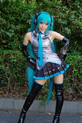 Hatsune Miku by Kipi 045
 Hatsune Miku vocaloid cosplay