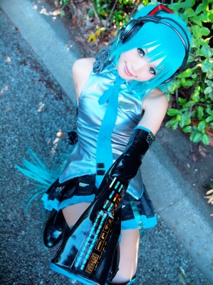 Hatsune Miku by Kipi 011
 Hatsune Miku vocaloid cosplay