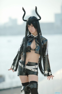 Black Gold Saw by Kohki 010
 Black Rock Shooter cosplay