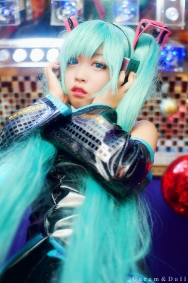 Hatsune Miku by Tomia 
 Hatsune Miku Tomia cosplay