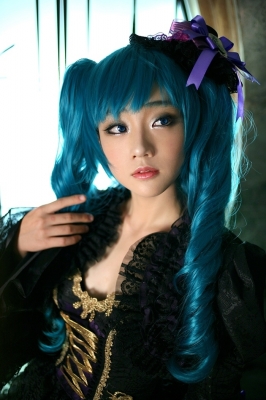 Hatsune Miku by K Miyuko
 Hatsune Miku K Miyuko cosplay