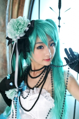 Hatsune Miku by K Miyuko
 Hatsune Miku K Miyuko cosplay