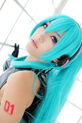 Hatsune Miku by Aira
 Hatsune Miku Aira cosplay