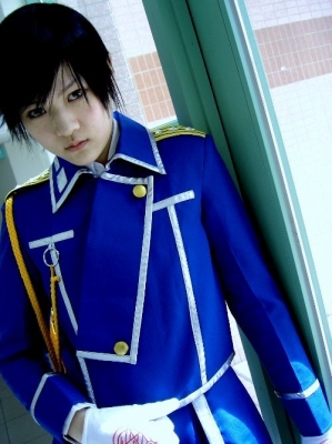 Roy Mustang by Jun Miantiao 
fullmetal alchemist roy mustang anime cosplay     