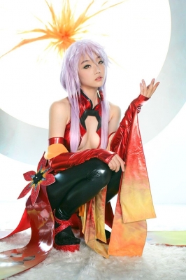 Yuzuriha Inori by Miyuko
Guilty Crown cosplay picture photo Yuzuriha Inori          