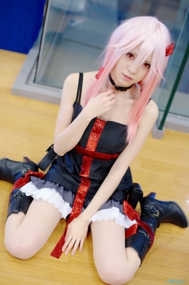 Yuzuriha Inori by Aida Yukiko
Guilty Crown cosplay picture photo Yuzuriha Inori          