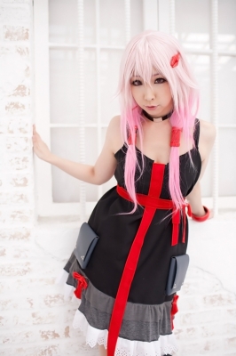 Yuzuriha Inori by Miiko
Guilty Crown cosplay picture photo Yuzuriha Inori          