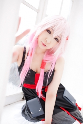 Yuzuriha Inori by Miiko
Guilty Crown cosplay picture photo Yuzuriha Inori          