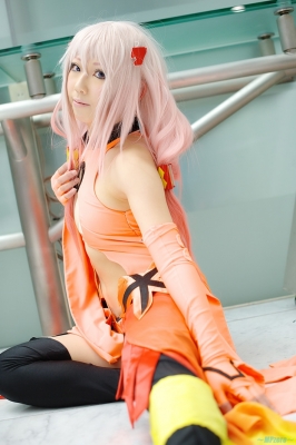 Yuzuriha Inori by Rio
Guilty Crown cosplay picture photo Yuzuriha Inori          