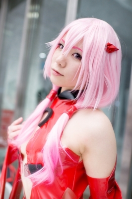 Yuzuriha Inori by Sasa
Guilty Crown cosplay picture photo Yuzuriha Inori          