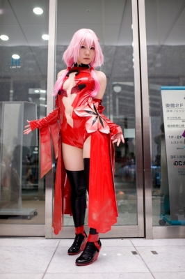 Yuzuriha Inori by Sasa
Guilty Crown cosplay picture photo Yuzuriha Inori          