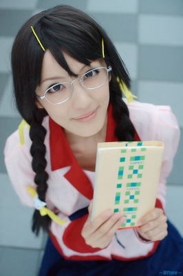 hanekawa tsubasa by chamaro
 bakemonogatari Cosplay pictures     