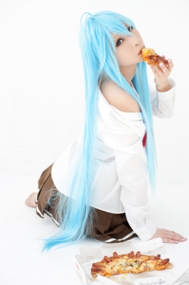 erio touwa by kanda midori
Denpa Onna to Seishun Otoko anime cosplay   erio touwa by kanda midori