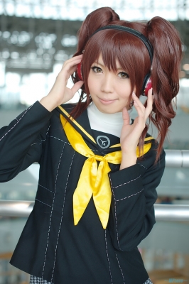 kujikawa rise by sakuragi mui
persona anime cosplay    kujikawa rise by sakuragi mui