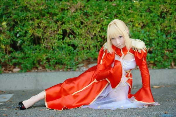 saber by hazuki minami
 fate stay night Cosplay pictures     