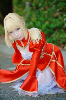 saber by hazuki minami
 fate stay night Cosplay pictures     