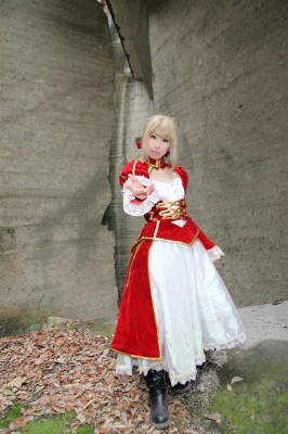 saber by hazuki minami
 fate stay night Cosplay pictures     