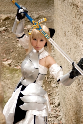 saber by hazuki minami
 fate stay night Cosplay pictures     