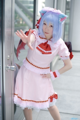 remilia scarlet by hazuki minami
touhou cosplay pictures  