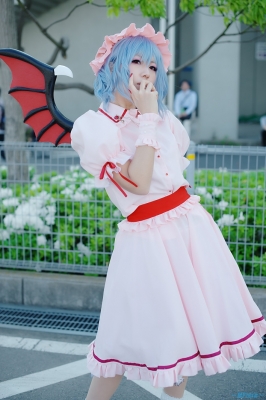 remilia scarlet by sakuragi mui
touhou cosplay pictures  