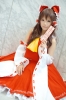 hakurei reimu by aizawa kaneko
touhou cosplay pictures  