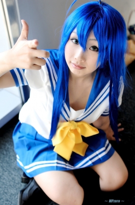 Konata
konata izumi lucky star cosplay