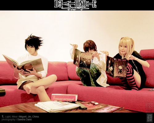 Death Note Cosplay
Death Note Cosplay
Death Note Cosplay