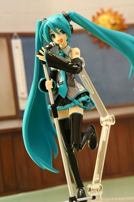 Hatsune Miku 18
Anime figures     Vocaloid