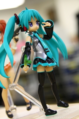 Hatsune Miku 30
Anime figures     Vocaloid