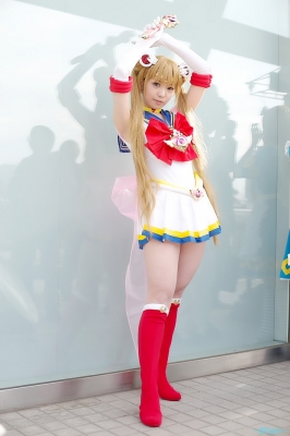 Usagi Tsukimiya 15
Usagi Tsukimiya  cosplay