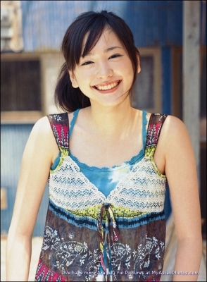 Aragaki Yui

Aragaki Yui  