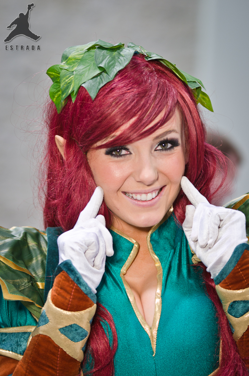 Super Jessica Nigri Cosplay wallpapers photo girl