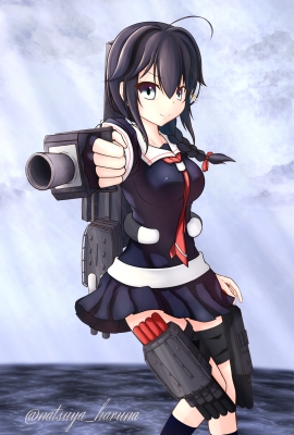 Kantai Collection : Shigure 182627
 669244  kantai collection  shigure   ( Anime CG Anime Pictures      ) 182627   : Natsuya  Pixiv3286681 
ahoge anthropomorphism black hair blue eyes braids long sky smile uniform water weapon   anime picture