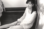 aragaki   masshiro photobook   26 
aragaki   masshiro photobook   Japan Stars Aragaki Yui Aragaki Yui   Masshiro Photobook  