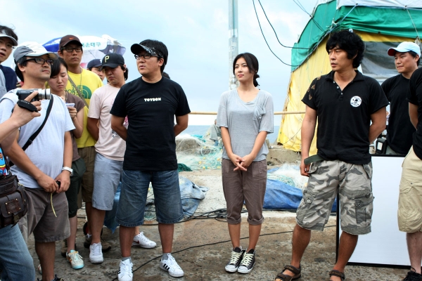 haeundae  tidal wave    9 
haeundae  tidal wave    ( Movies Haeundae  Tidal Wave  ) 9 
haeundae  tidal wave    Movies Haeundae  Tidal Wave  